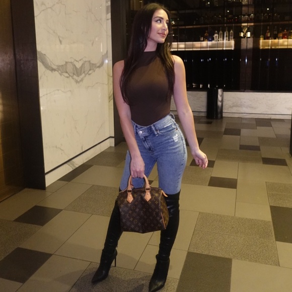 Meet your Posher, Jennet - Picture 1 of 1